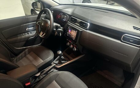 Renault Duster, 2021 год, 1 950 000 рублей, 20 фотография