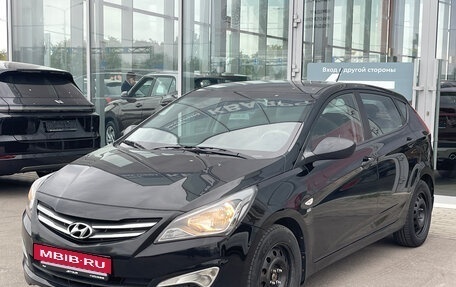 Hyundai Solaris II рестайлинг, 2014 год, 730 000 рублей, 13 фотография