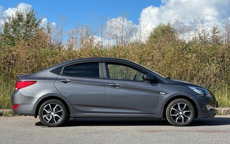 Hyundai Solaris II рестайлинг, 2015 год, 1 040 000 рублей, 6 фотография