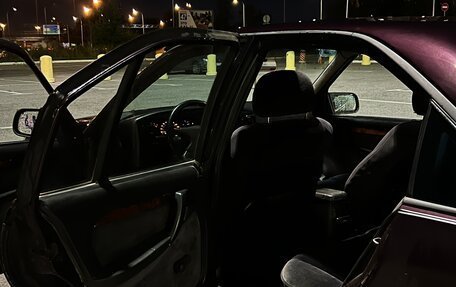 Opel Omega A, 1992 год, 16 фотография