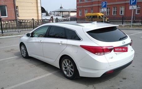 Hyundai i40 I рестайлинг, 2014 год, 1 400 000 рублей, 4 фотография