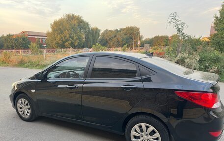 Hyundai Solaris II рестайлинг, 2014 год, 650 000 рублей, 1 фотография