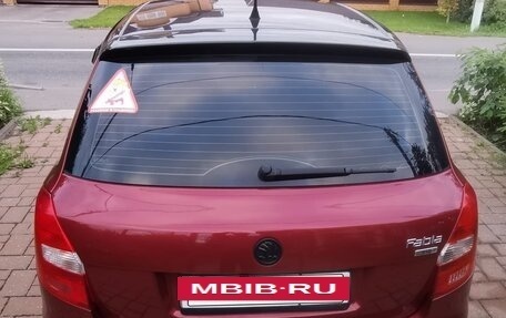 Skoda Fabia II, 2009 год, 800 000 рублей, 2 фотография