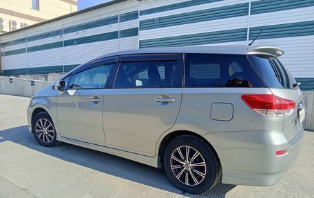 Toyota Wish II, 2012 год, 1 750 000 рублей, 11 фотография