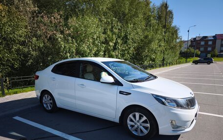 KIA Rio III рестайлинг, 2014 год, 890 000 рублей, 2 фотография