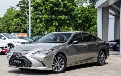 Lexus ES VII, 2021 год, 2 700 000 рублей, 1 фотография