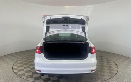 Volkswagen Jetta VI, 2015 год, 1 037 000 рублей, 10 фотография
