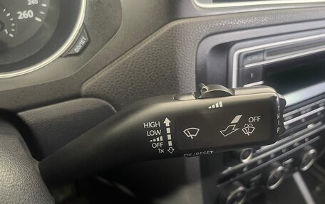 Volkswagen Jetta VI, 2015 год, 1 037 000 рублей, 16 фотография