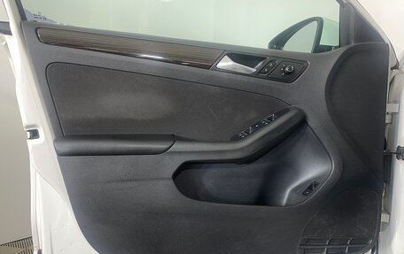Volkswagen Jetta VI, 2015 год, 1 037 000 рублей, 21 фотография