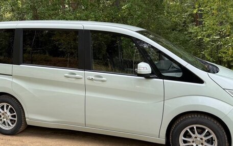 Honda Stepwgn IV, 2019 год, 2 150 000 рублей, 3 фотография