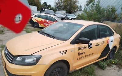 Volkswagen Polo VI (EU Market), 2019 год, 450 000 рублей, 1 фотография