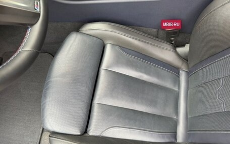 BMW 8 серия, 2018 год, 6 800 000 рублей, 19 фотография