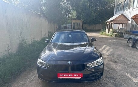 BMW 3 серия, 2016 год, 1 630 000 рублей, 10 фотография