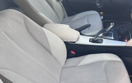 BMW 3 серия, 2016 год, 1 630 000 рублей, 15 фотография
