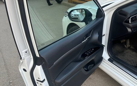 Toyota Camry, 2018 год, 2 500 000 рублей, 10 фотография