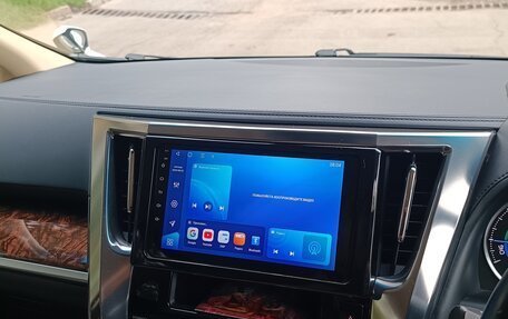 Toyota Vellfire II, 2019 год, 3 150 000 рублей, 8 фотография