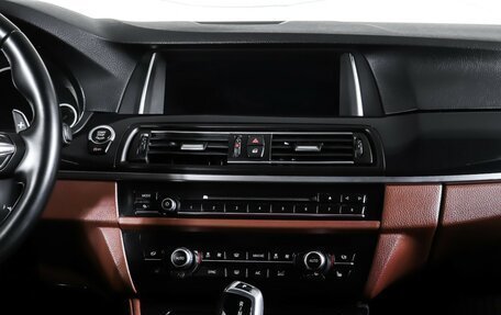 BMW 5 серия, 2016 год, 1 579 000 рублей, 14 фотография