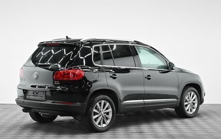Volkswagen Tiguan I, 2013 год, 999 000 рублей, 4 фотография