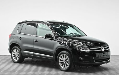 Volkswagen Tiguan I, 2013 год, 999 000 рублей, 2 фотография