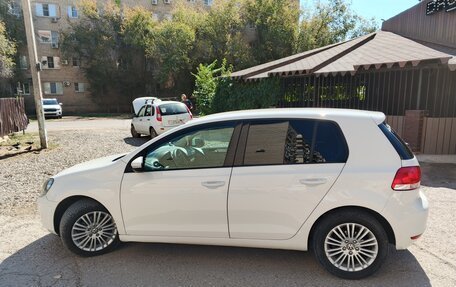 Volkswagen Golf VI, 2012 год, 830 000 рублей, 2 фотография