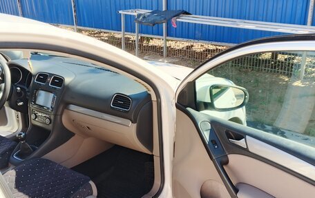 Volkswagen Golf VI, 2012 год, 830 000 рублей, 11 фотография