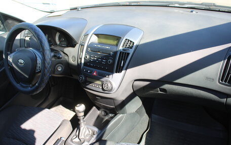 KIA cee'd I рестайлинг, 2009 год, 615 000 рублей, 4 фотография