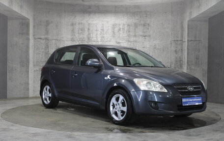 KIA cee'd I рестайлинг, 2009 год, 615 000 рублей, 3 фотография