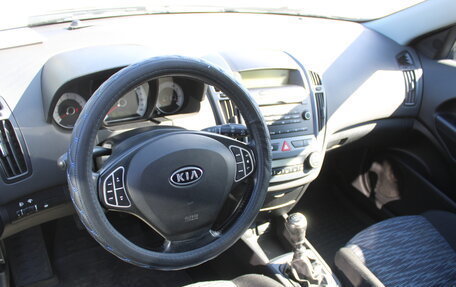 KIA cee'd I рестайлинг, 2009 год, 615 000 рублей, 5 фотография