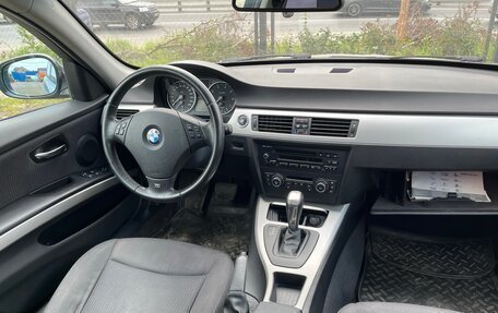 BMW 3 серия, 2011 год, 875 000 рублей, 6 фотография