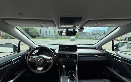 Lexus RX IV рестайлинг, 2021 год, 5 600 000 рублей, 11 фотография