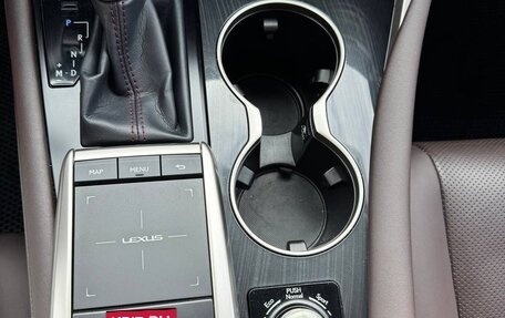 Lexus RX IV рестайлинг, 2021 год, 5 600 000 рублей, 18 фотография