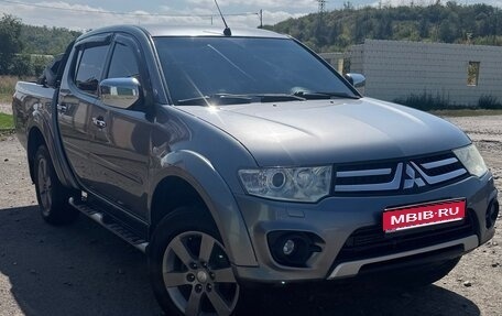 Mitsubishi L200 IV рестайлинг, 2015 год, 1 450 000 рублей, 1 фотография