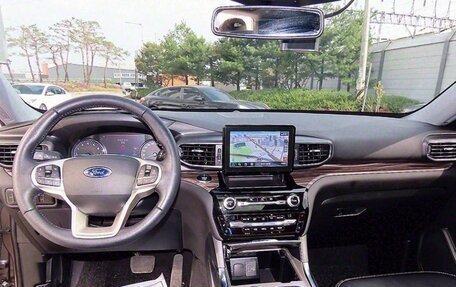 Ford Explorer VI, 2021 год, 2 337 000 рублей, 7 фотография