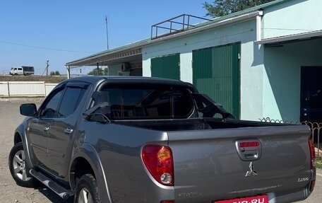 Mitsubishi L200 IV рестайлинг, 2015 год, 1 450 000 рублей, 3 фотография