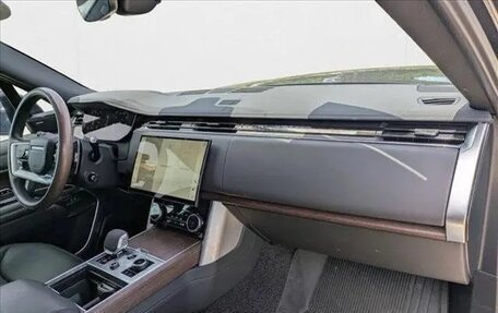 Land Rover Range Rover IV рестайлинг, 2022 год, 10 689 850 рублей, 14 фотография