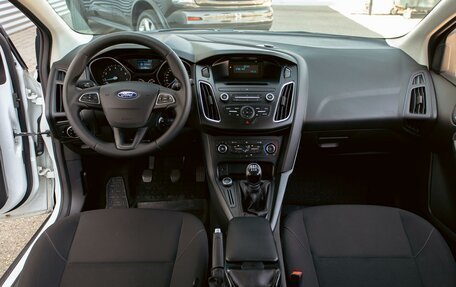 Ford Focus III, 2016 год, 995 000 рублей, 16 фотография