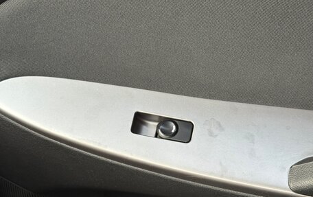 Hyundai Solaris II рестайлинг, 2014 год, 1 250 000 рублей, 12 фотография