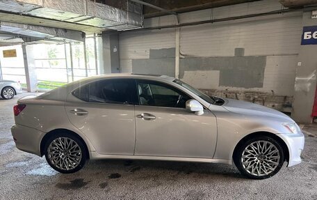 Lexus IS II рестайлинг 2, 2005 год, 1 300 000 рублей, 7 фотография