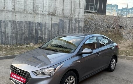 Hyundai Solaris II рестайлинг, 2019 год, 1 790 000 рублей, 2 фотография