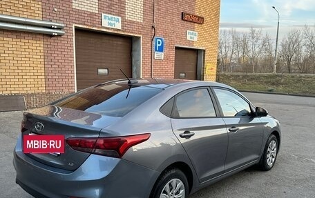 Hyundai Solaris II рестайлинг, 2019 год, 1 790 000 рублей, 4 фотография