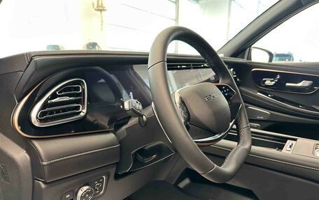 CheryExeed VX, 2024 год, 5 840 000 рублей, 9 фотография