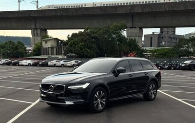 Volvo V90 Cross Country I рестайлинг, 2021 год, 4 030 000 рублей, 1 фотография