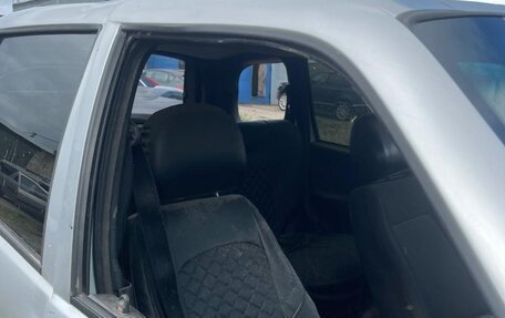 Chevrolet Niva I рестайлинг, 2007 год, 130 000 рублей, 10 фотография