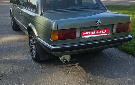 BMW 3 серия, 1985 год, 950 000 рублей, 3 фотография