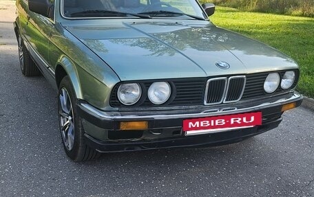 BMW 3 серия, 1985 год, 950 000 рублей, 9 фотография