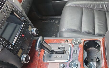 Volkswagen Touareg III, 2008 год, 1 400 000 рублей, 8 фотография