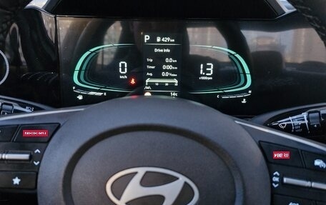 Hyundai Elantra, 2024 год, 2 290 000 рублей, 9 фотография