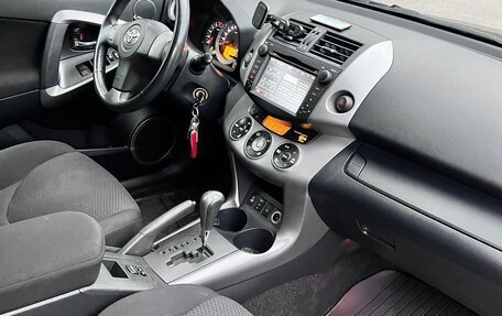 Toyota RAV4, 2007 год, 1 300 000 рублей, 8 фотография