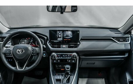 Toyota RAV4, 2025 год, 4 630 000 рублей, 23 фотография