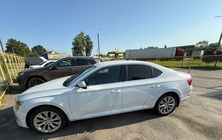 Skoda Superb III рестайлинг, 2020 год, 2 800 000 рублей, 1 фотография